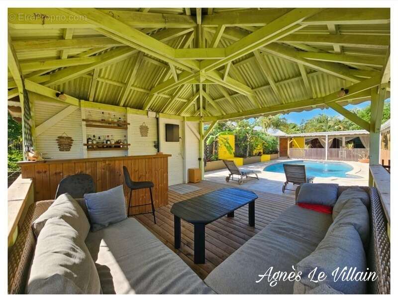 Maison à SAINTE-ROSE