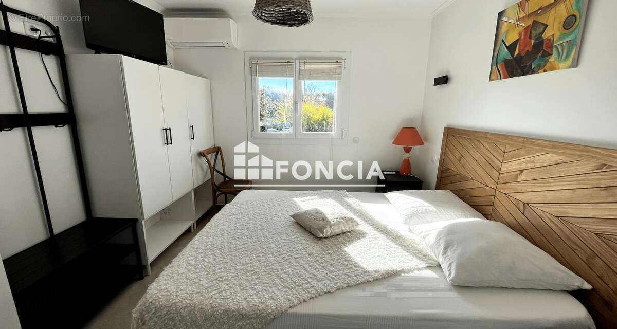 Maison à LA LONDE-LES-MAURES