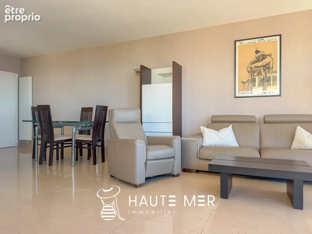 CORAUX - Large vue sur mer pour cet appartement T3 - photo 12