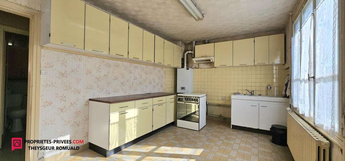 Maison à CHATEAU-LANDON