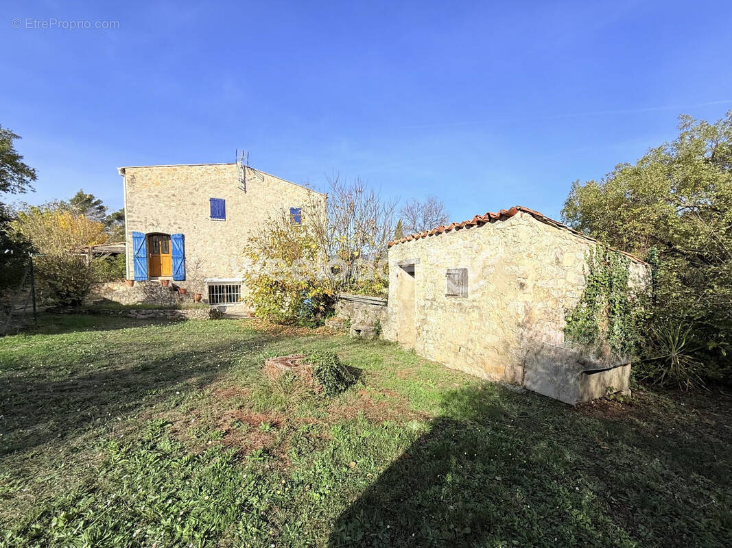 Maison à SAINT-PAUL-EN-FORET
