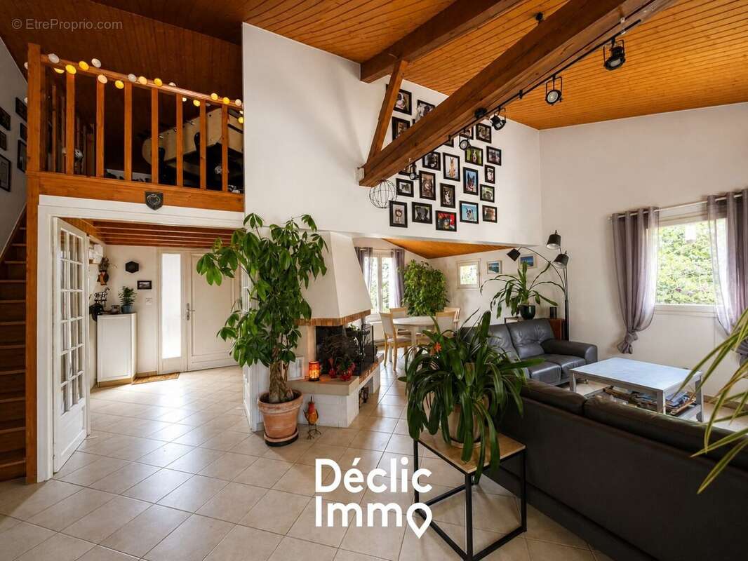 Maison 4 chambres avec grand terrain - clos - à Saint-Cyr-en-Talmondais  À environ 15 minutes de la côte vendéenne - photo 3