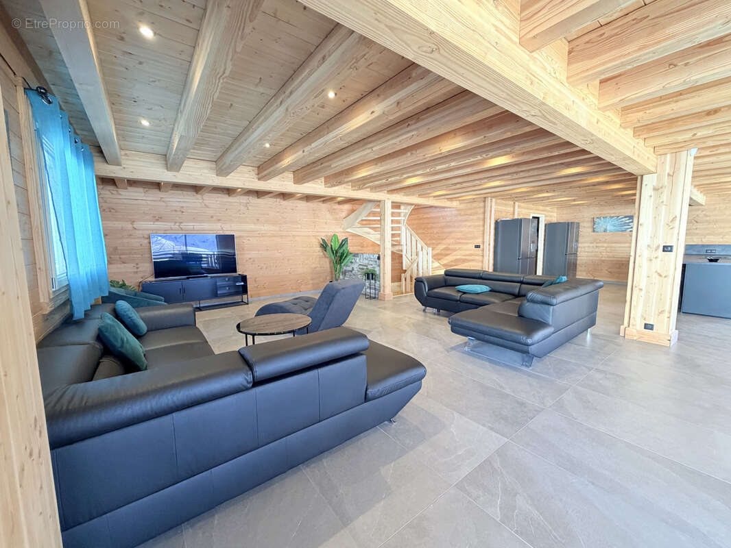 Maison à FONTCOUVERTE-LA-TOUSSUIRE