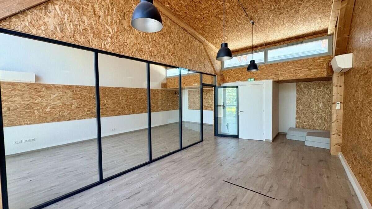 Local commercial à vendre avec BEL AIR - photo 11
