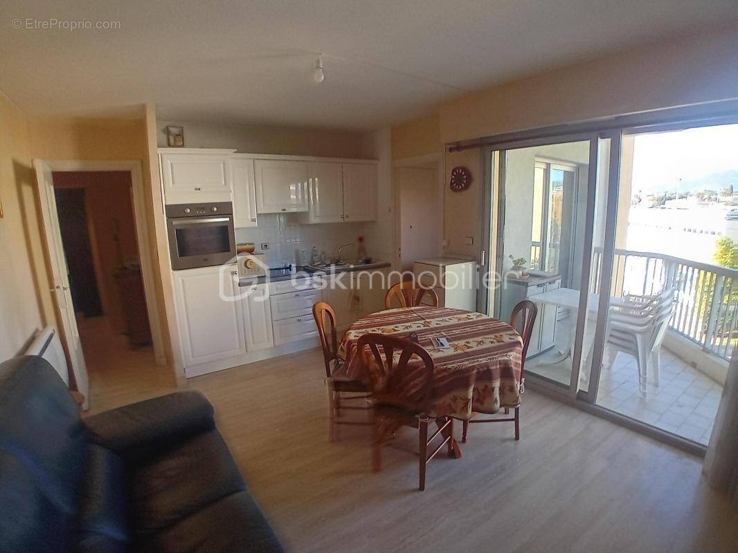 Appartement à CAGNES-SUR-MER