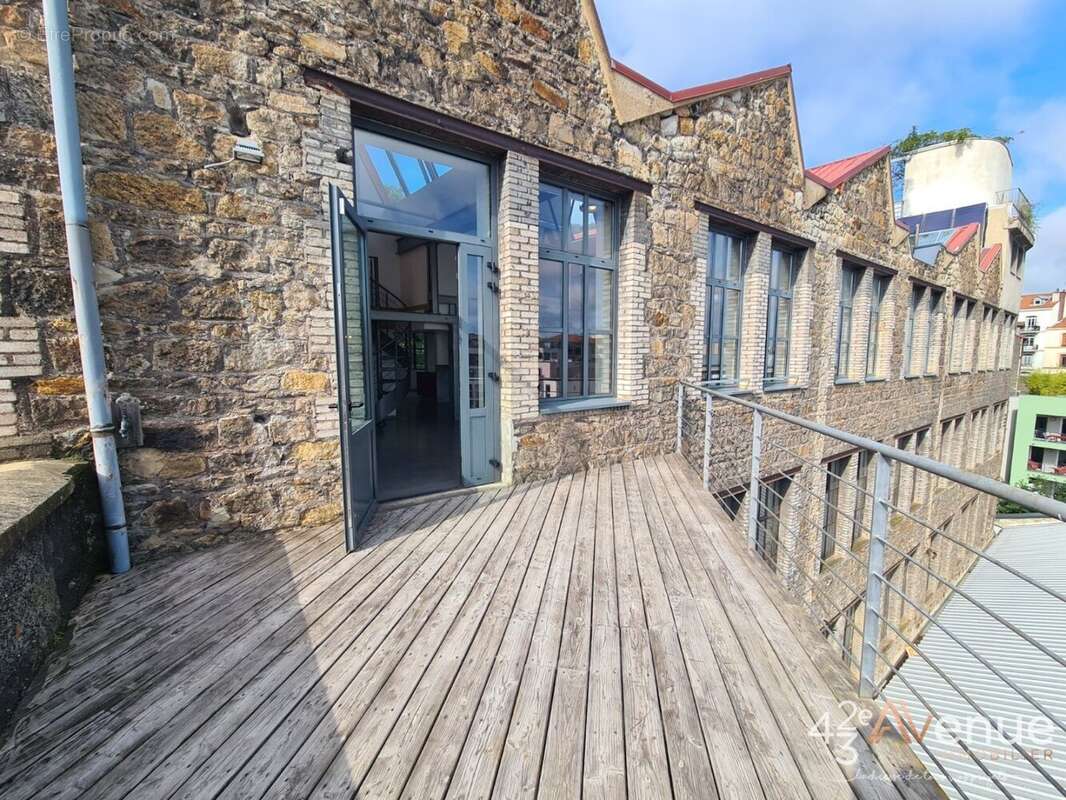 Commerce à SAINT-ETIENNE