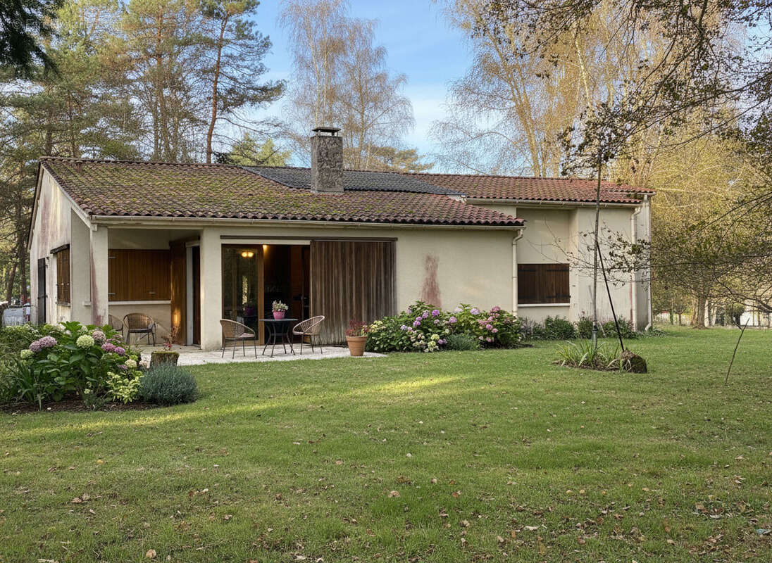 Maison à ANNESSE-ET-BEAULIEU