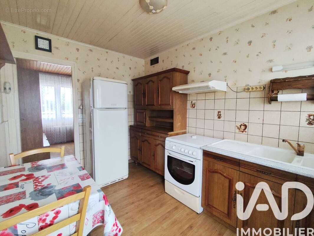 Photo 8 - Maison à LA VILLE-DU-BOIS