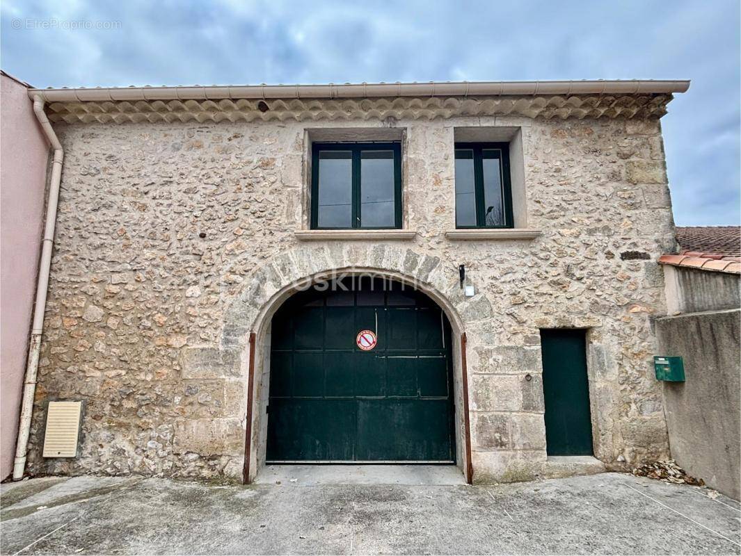 Appartement à PAULHAN