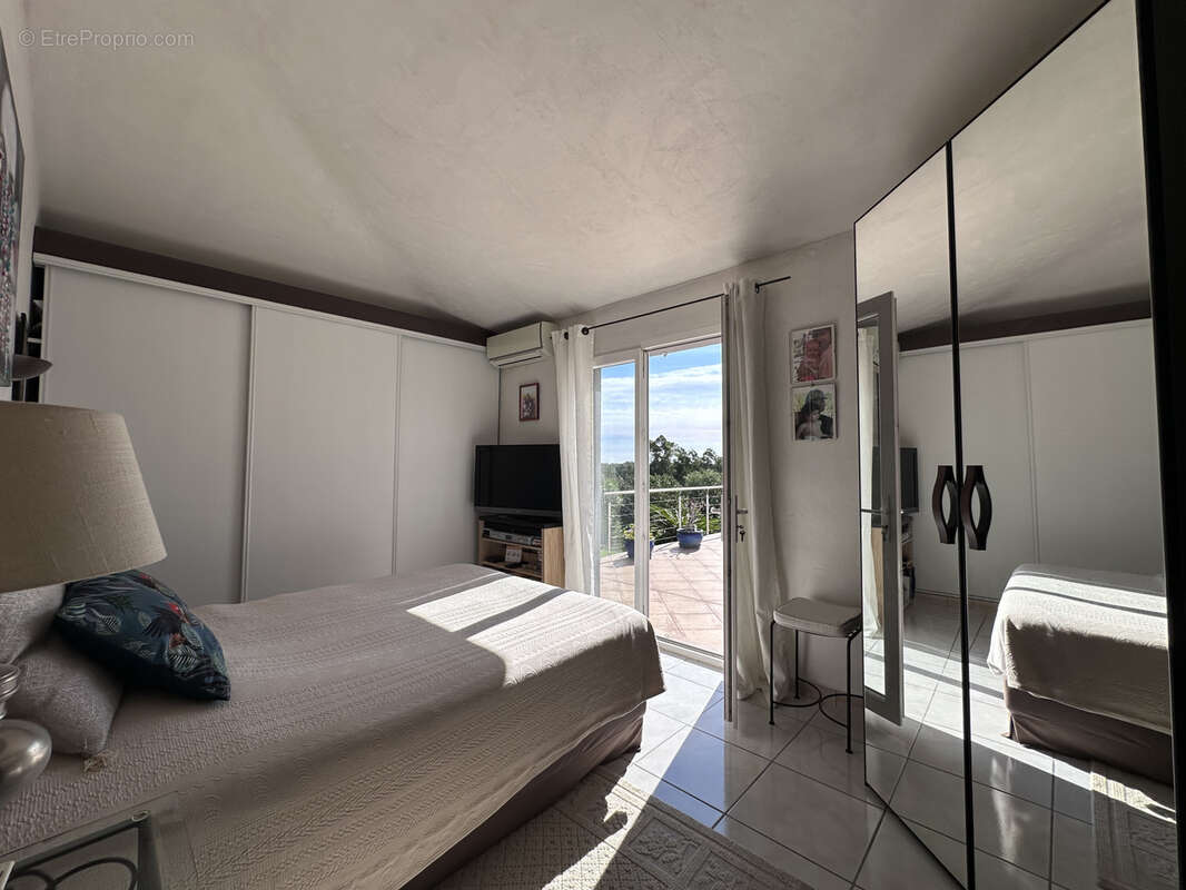 Maison à PORTO-VECCHIO