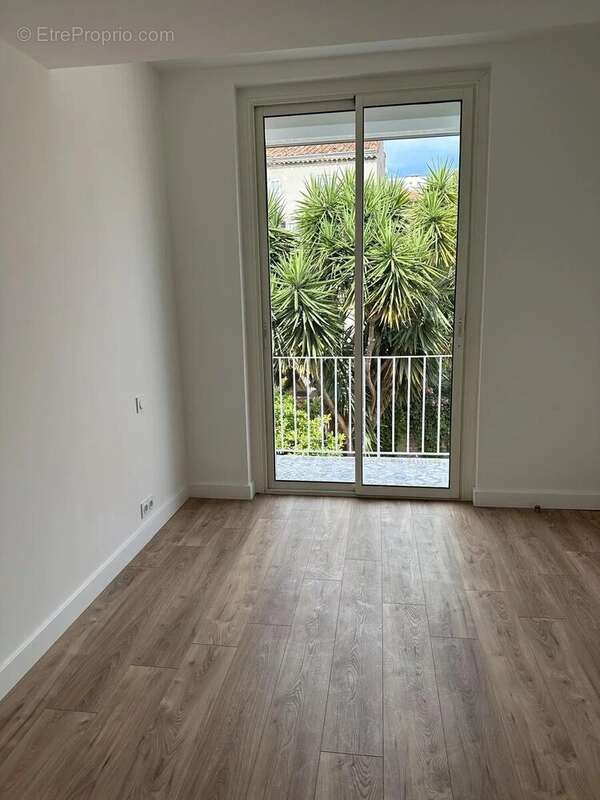 RARE - Magnifique maison de ville individuelle idéalement située - photo 8