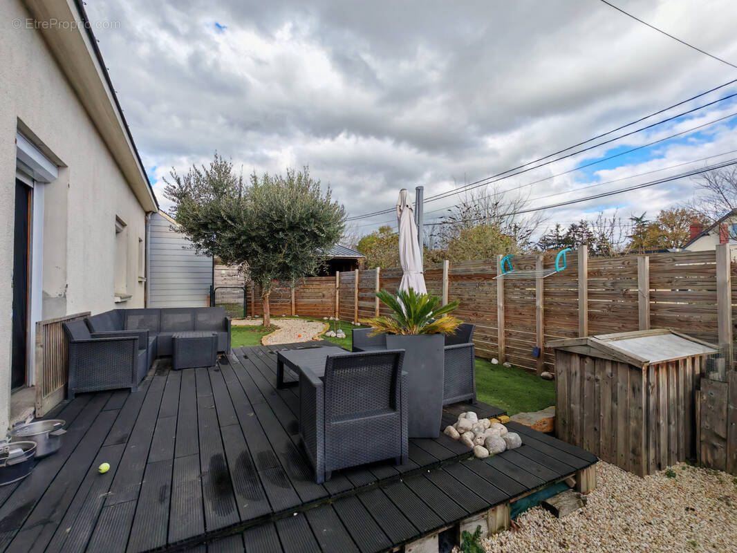 Maison à LA ROUXIERE