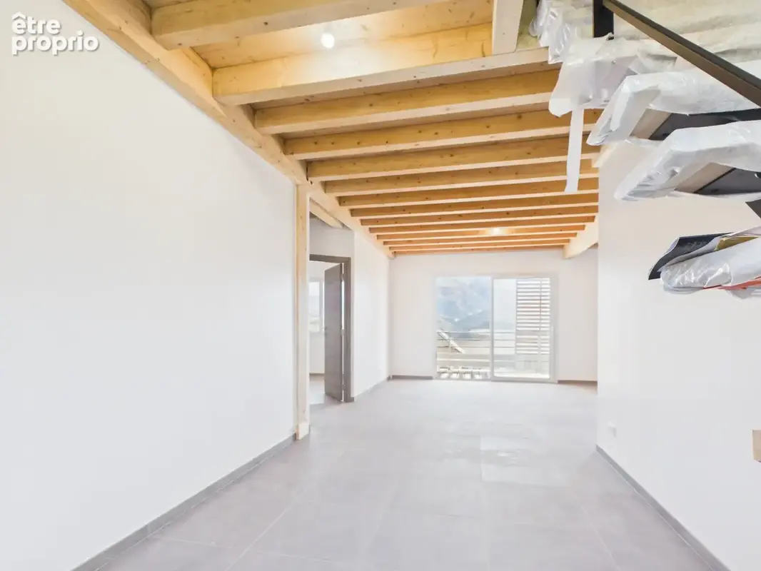 En exclusivité : duplex aux allures de chalet, face aux sommets - photo 7