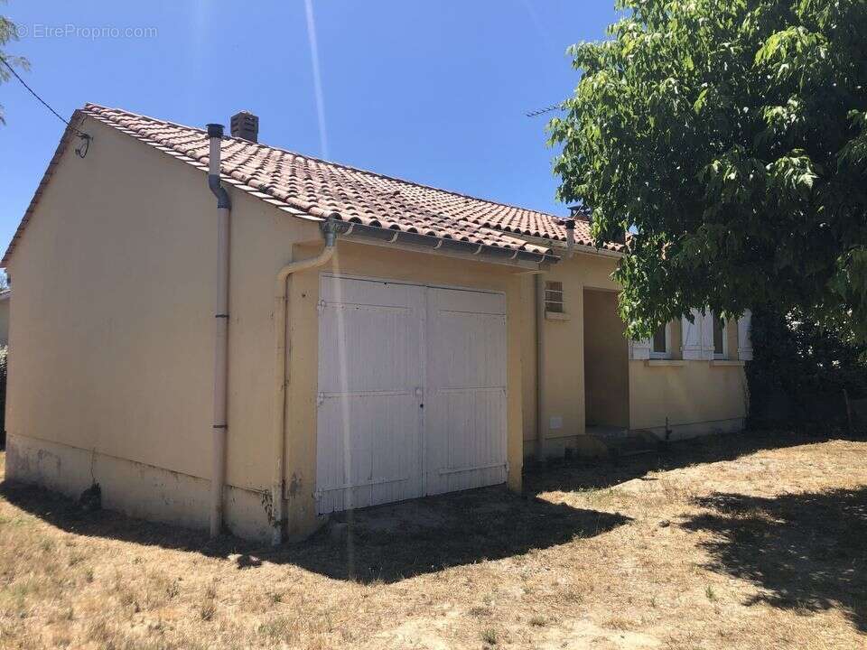 Maison 73 m² à Saint-Laurent-Medoc  - photo 7