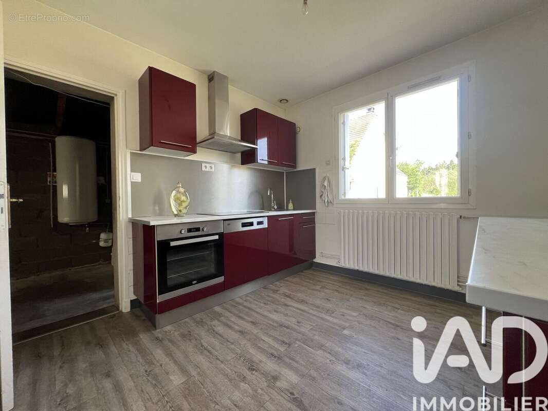 Photo 4 - Maison à LA VILLE-AUX-DAMES