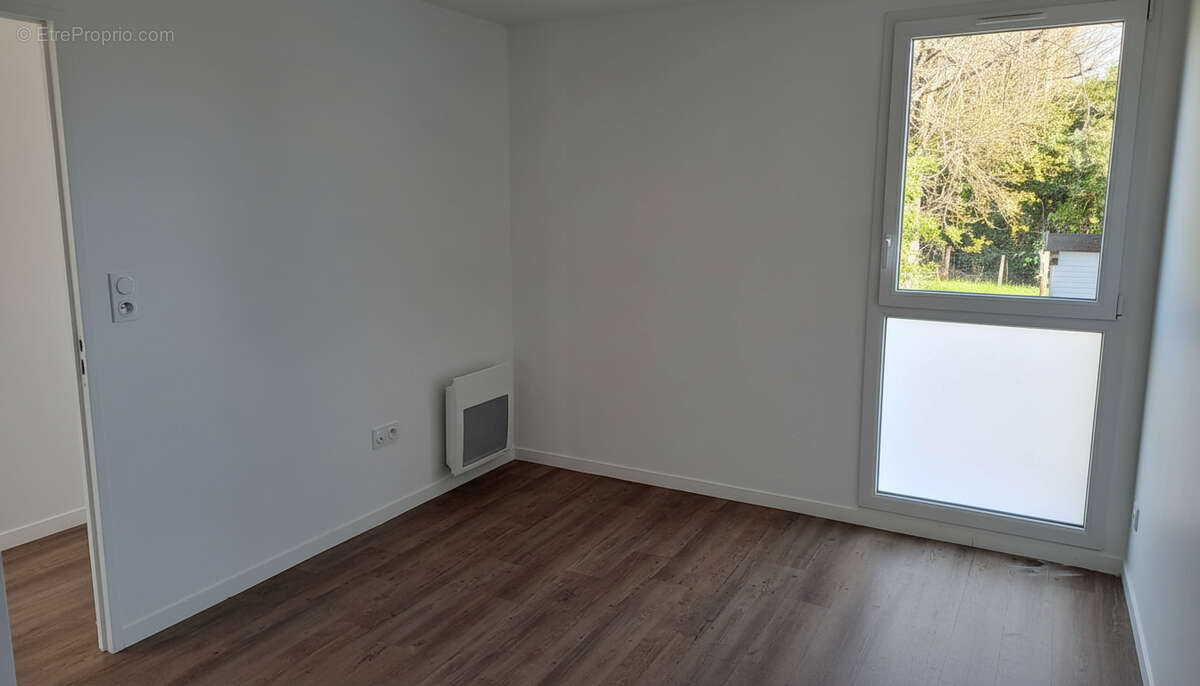Appartement à BREUILLET