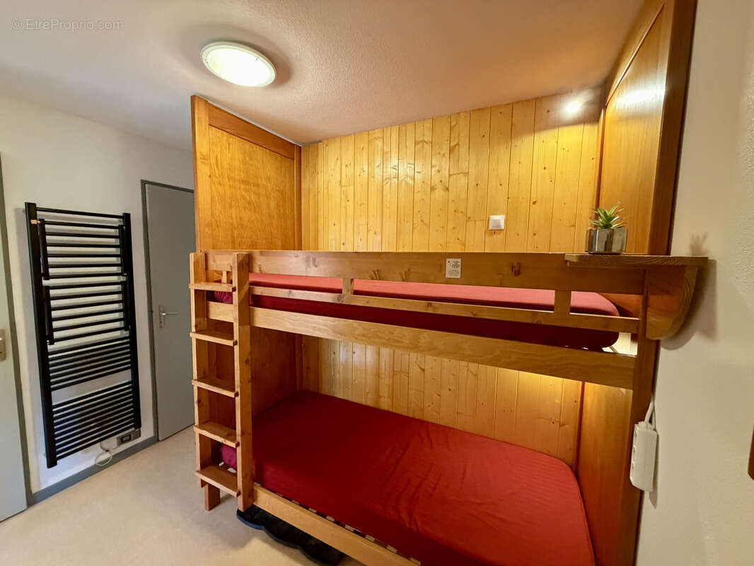 Dans une résidence au pied des pistes de ski au col du Mollard, bel appartement de 32 m2 situé au 2e étage. - photo 7
