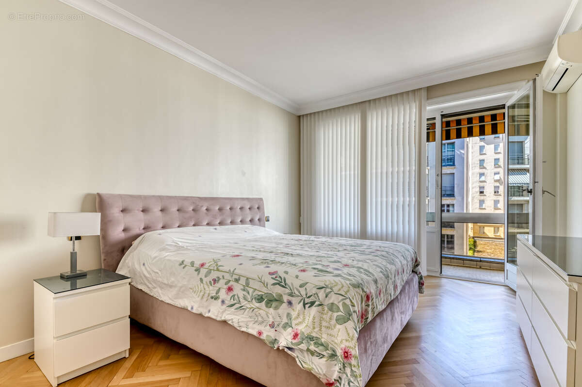 Appartement à LYON-6E