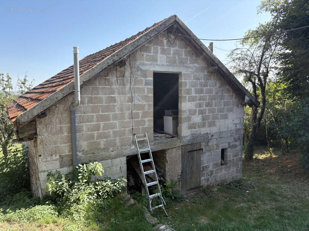 Maison à JUILLAC