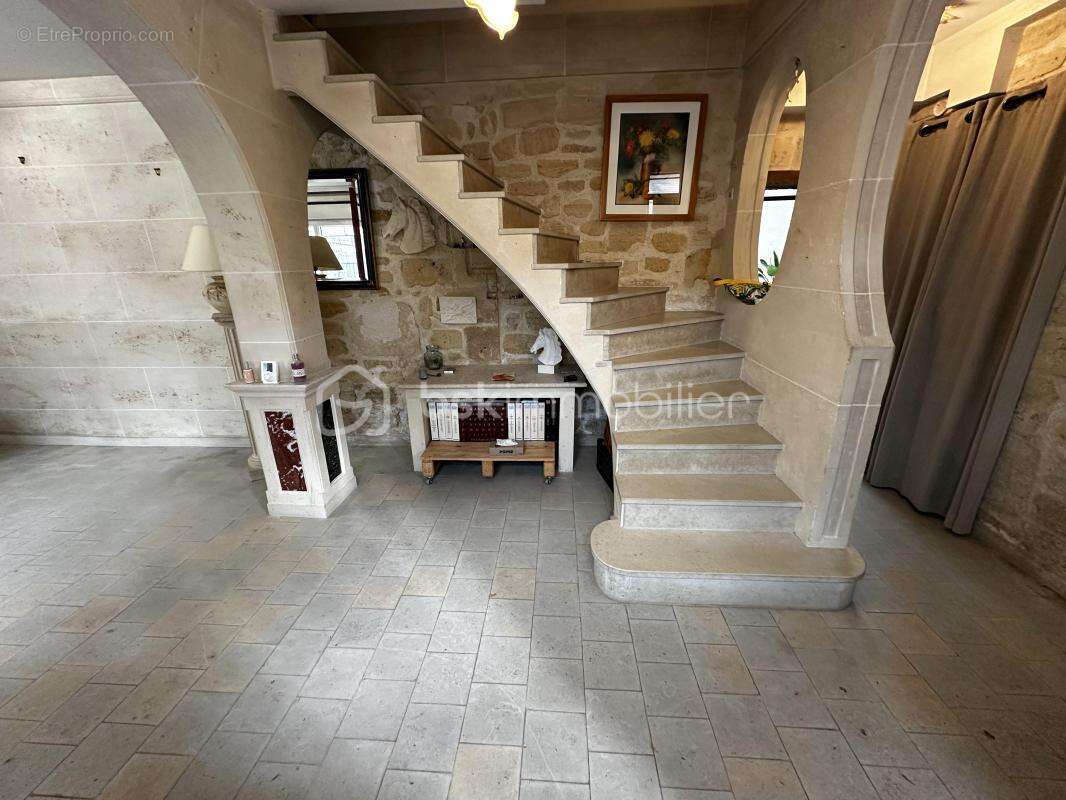 Maison à VILLERS-SOUS-SAINT-LEU