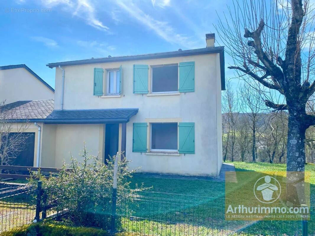 Maison à SEVERAC-LE-CHATEAU