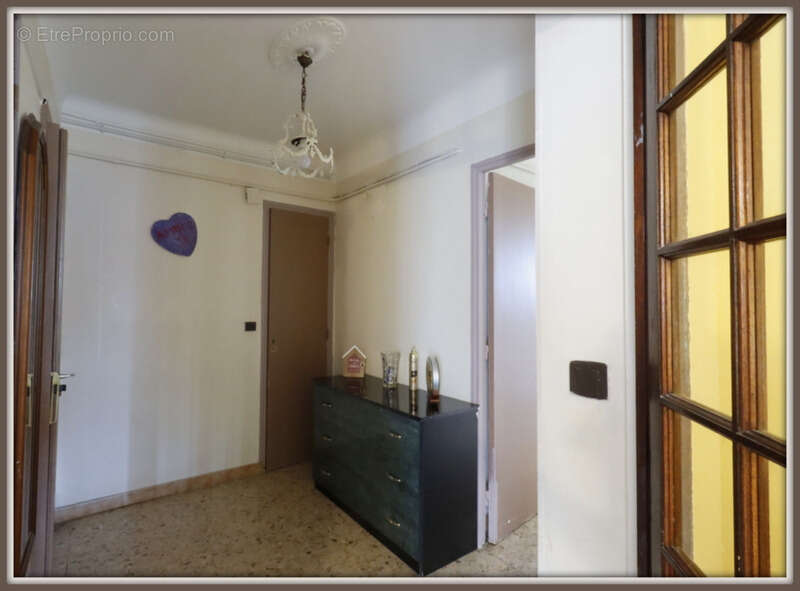 Appartement à MARSEILLE-11E