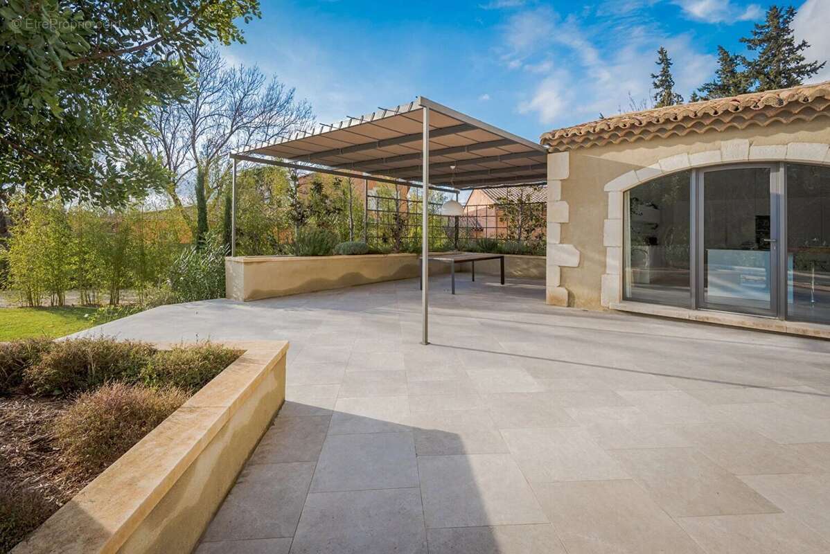 Maison à MAUSSANE-LES-ALPILLES