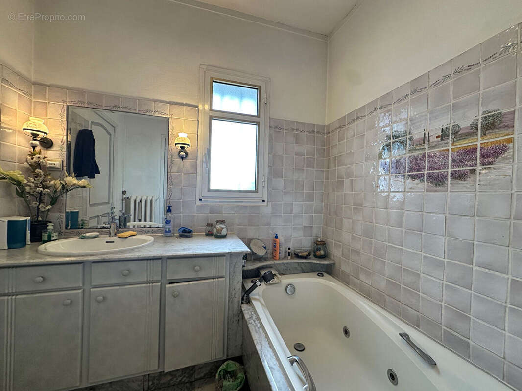 Maison à SAINT-RAPHAEL