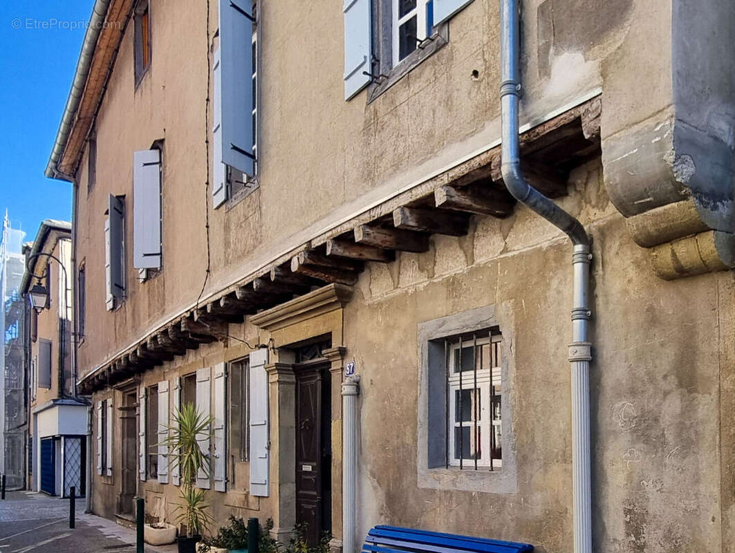facade - Maison à MIREPOIX