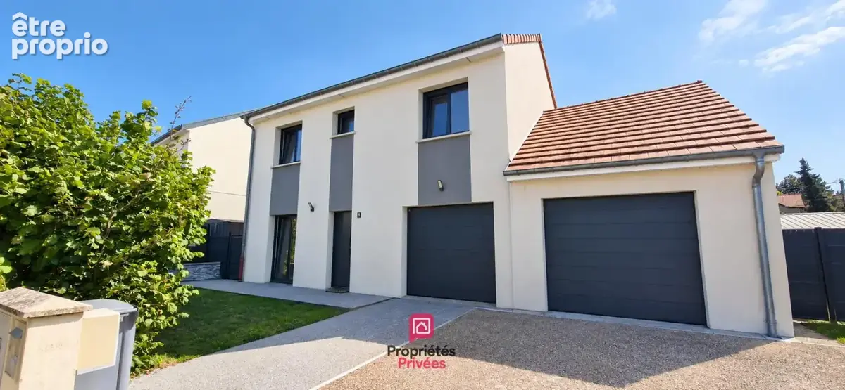 Maison à PONTOY