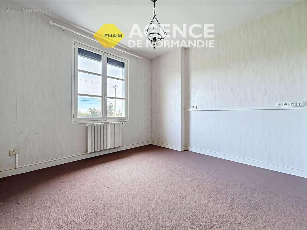 Maison à VILLERS-EN-OUCHE