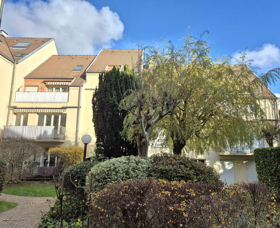 Appartement à THIAIS