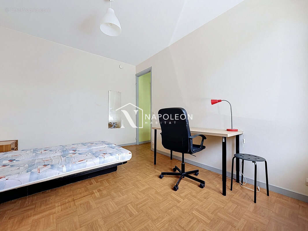 Appartement 18 m² à Loos  - photo 2