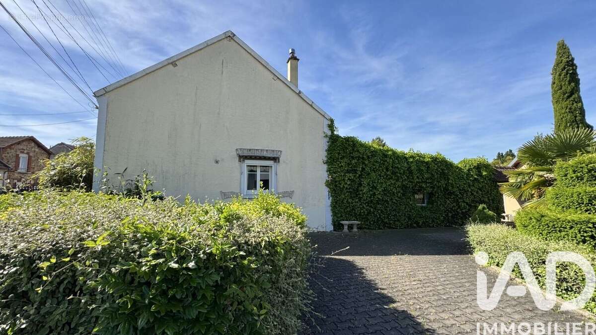 Photo 9 - Maison à ROMILLY-SUR-SEINE