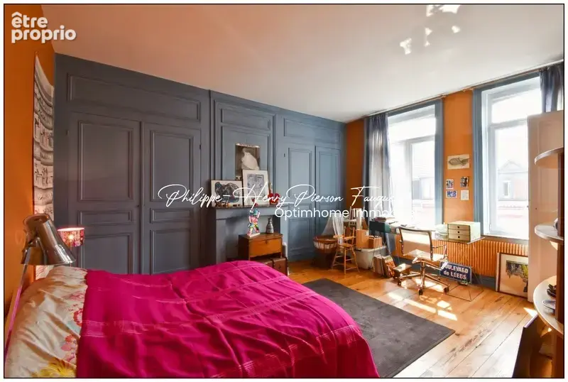 Exclusivité Maison familiale de caractère • 259 m² • 5 chambres • Jardin • Cave • Fibre • Alarme • 2 garages possibles – Saint-M - photo 19