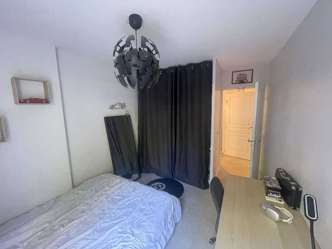 Appartement à MARSEILLE-9E