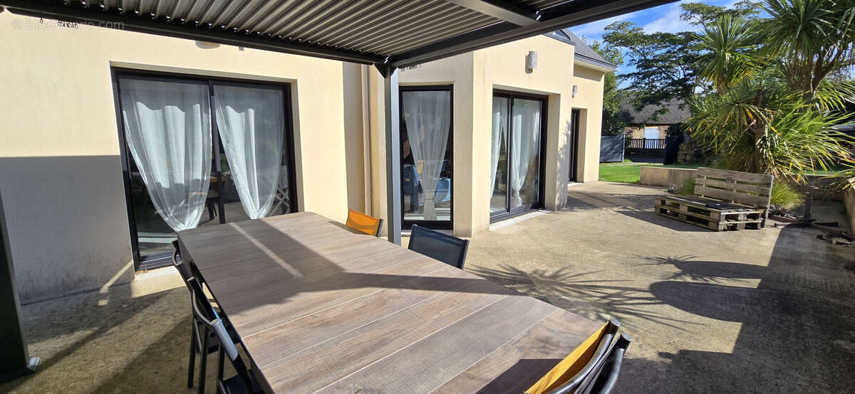 Maison à LE TREVOUX