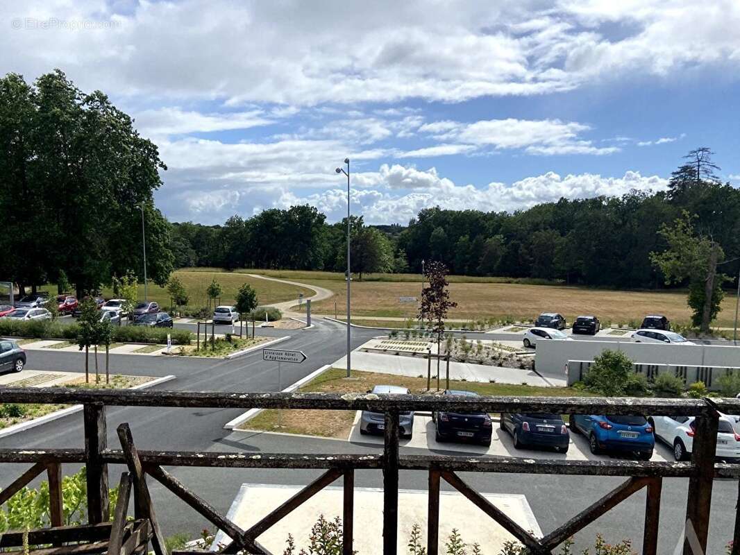 Appartement avec terrasse Montaigu centre - photo 2