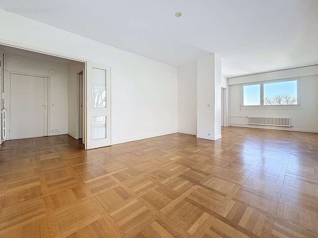 Appartement à GARCHES