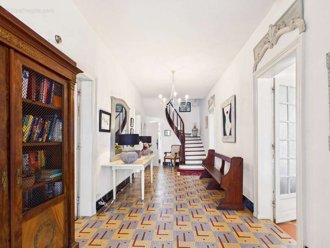 Élégante Maison de Maître avec piscine à quelques minutes d'Eymet - photo 6