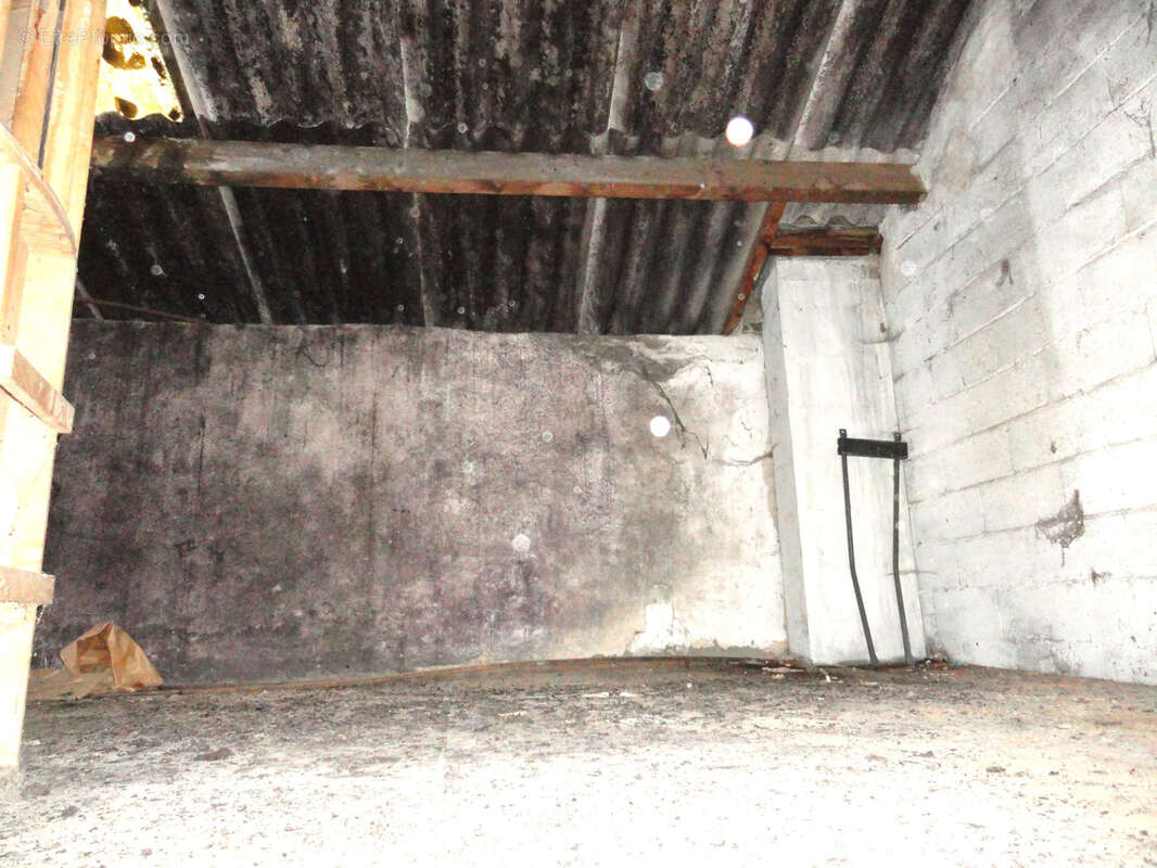 Maison à SAINT-VARENT