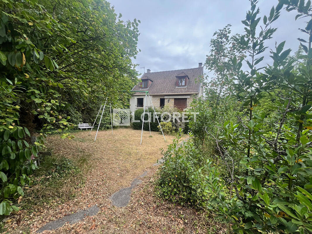 Maison à LES PAVILLONS-SOUS-BOIS