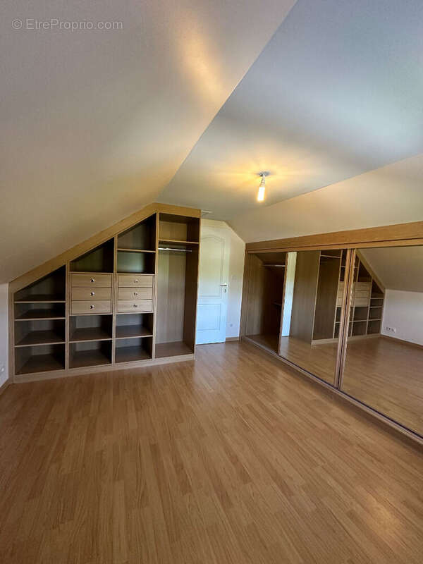 Appartement à SAINT-JUST-EN-CHAUSSEE