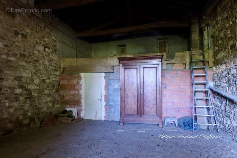 Maison à LA CHAPELLE-THEMER