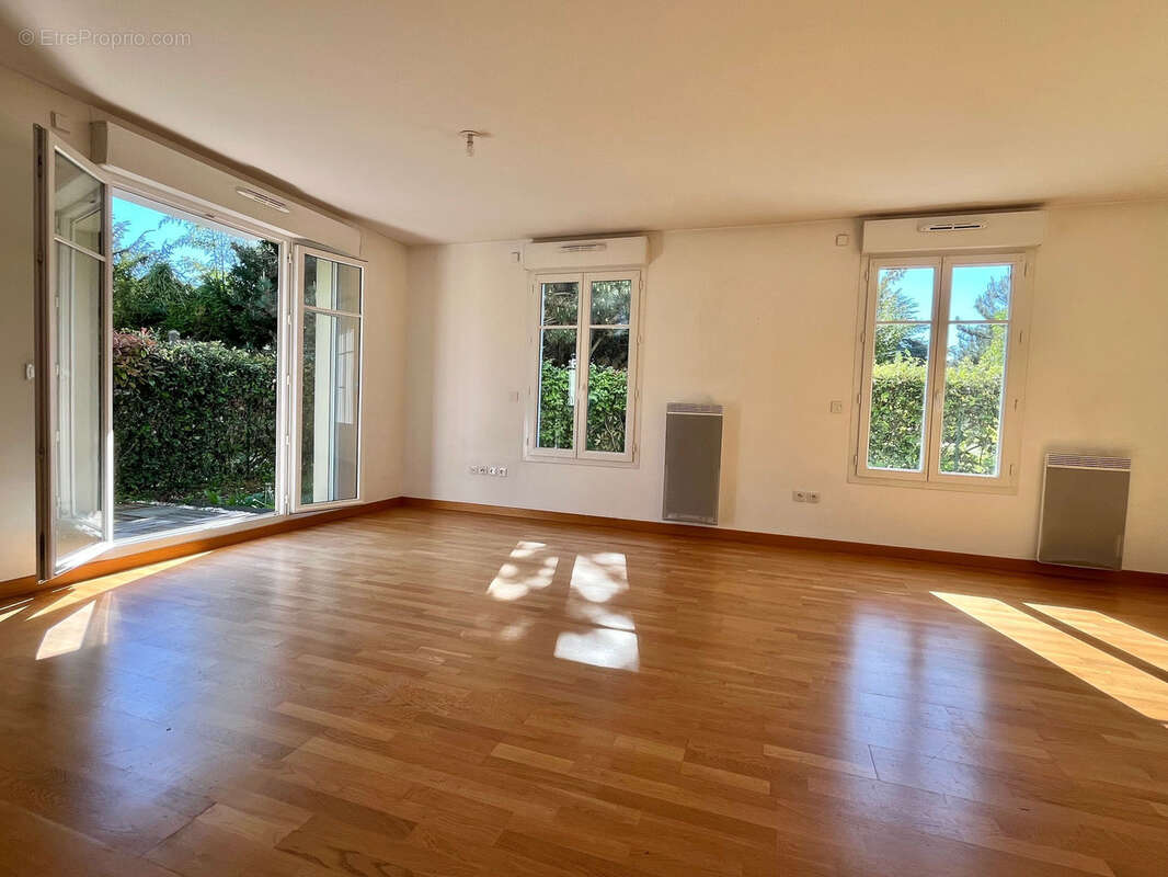 Appartement à YERRES