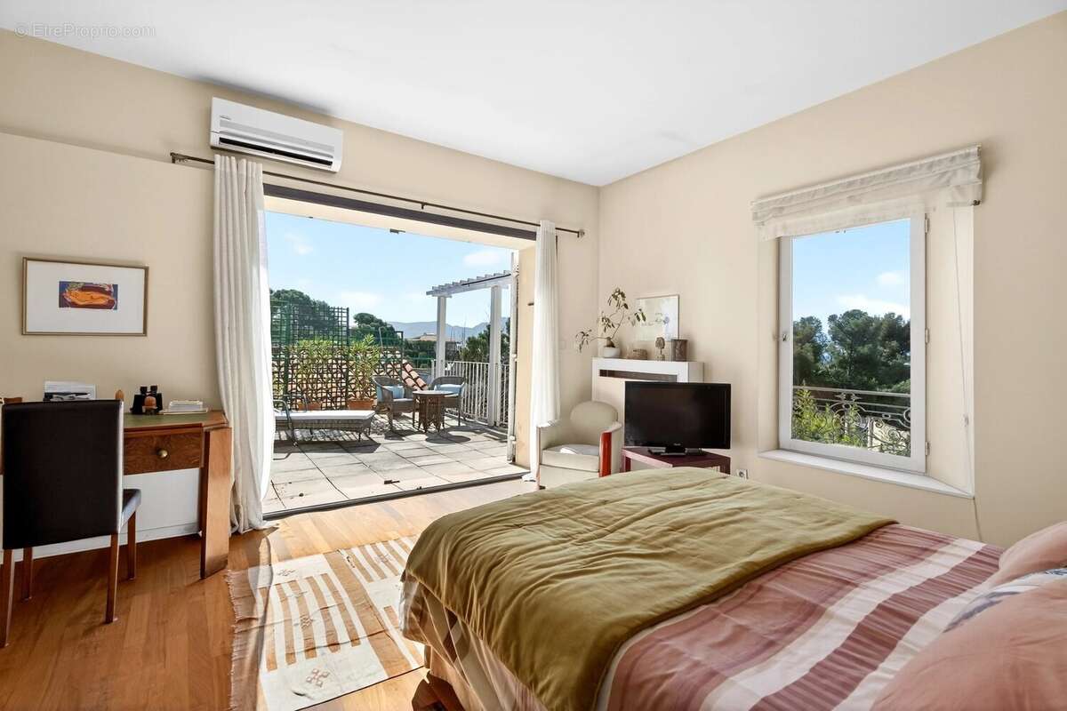 Maison à MARSEILLE-7E