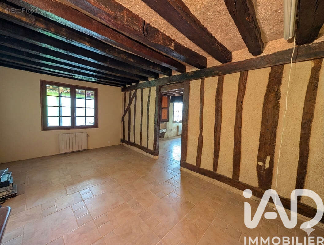 Maison 249 m² à Le Poislay  - photo 8