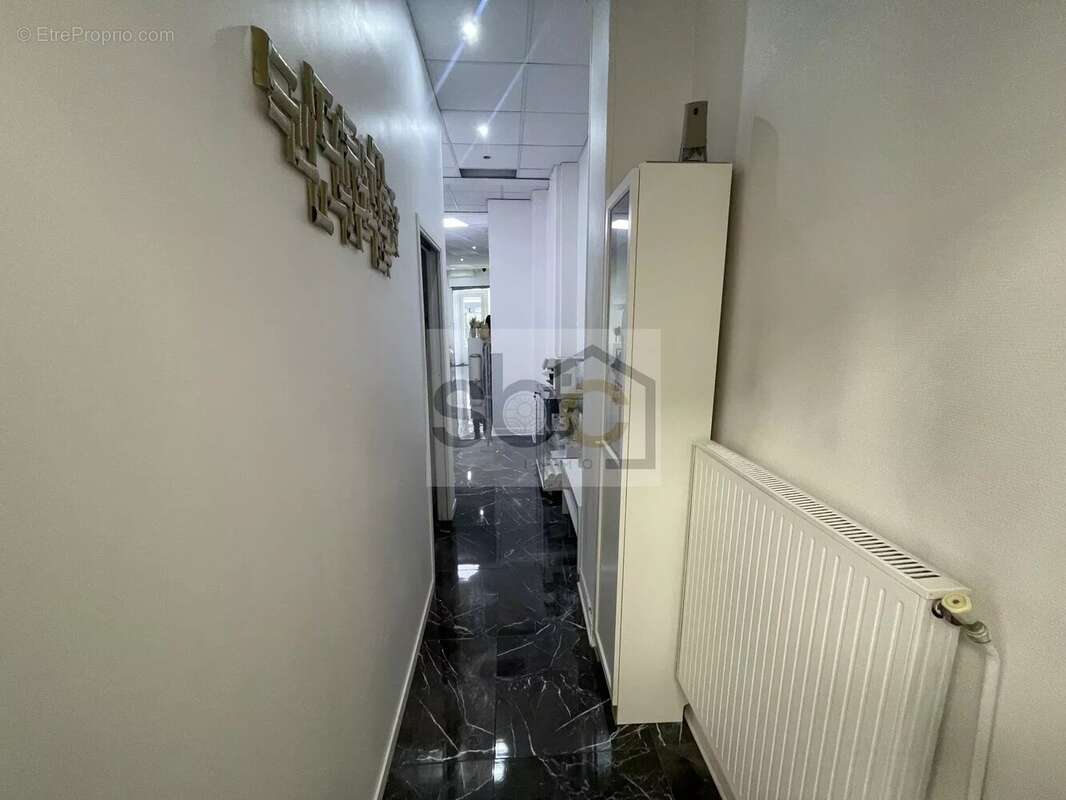 Commerce à PARIS-12E