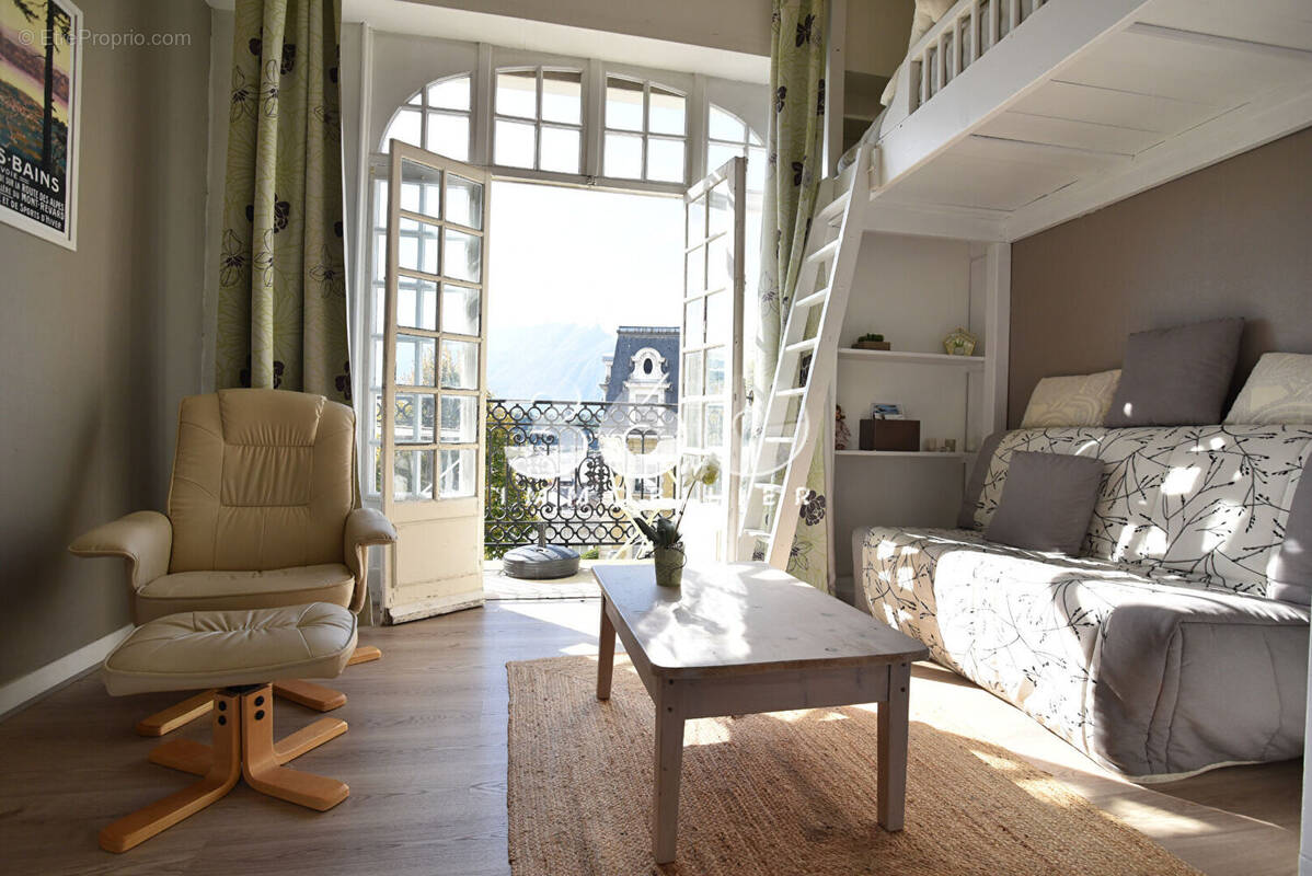 Appartement à AIX-LES-BAINS