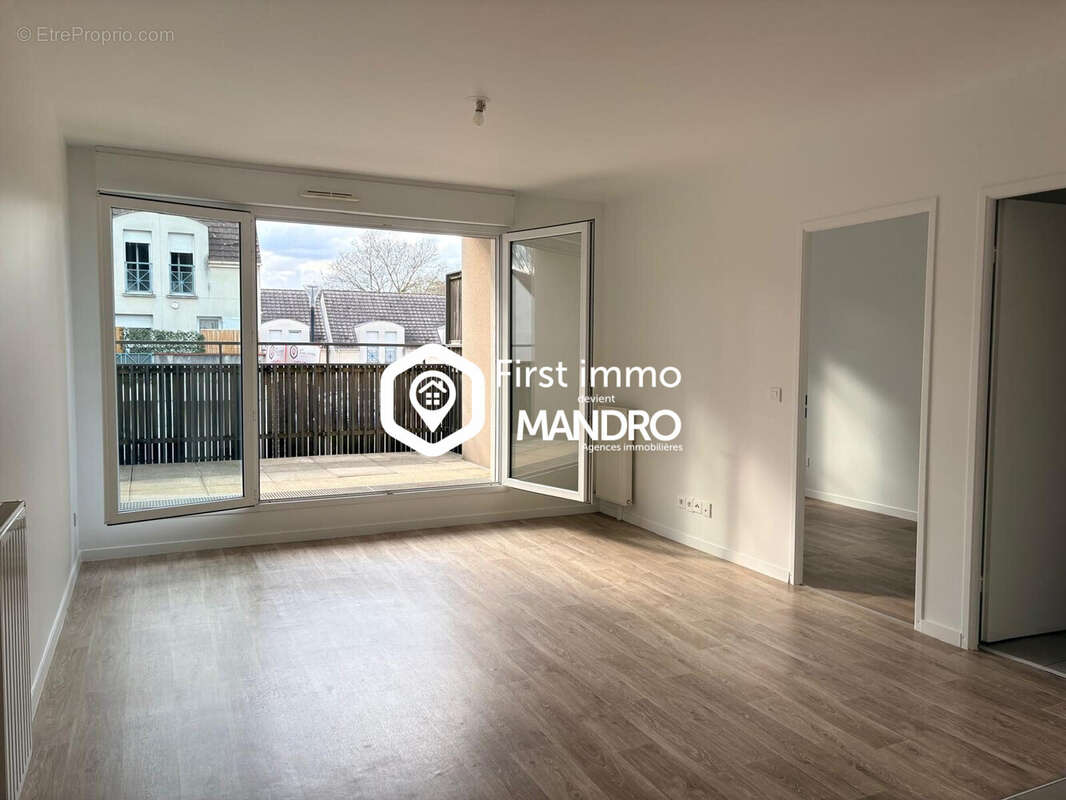 Appartement à POMPONNE
